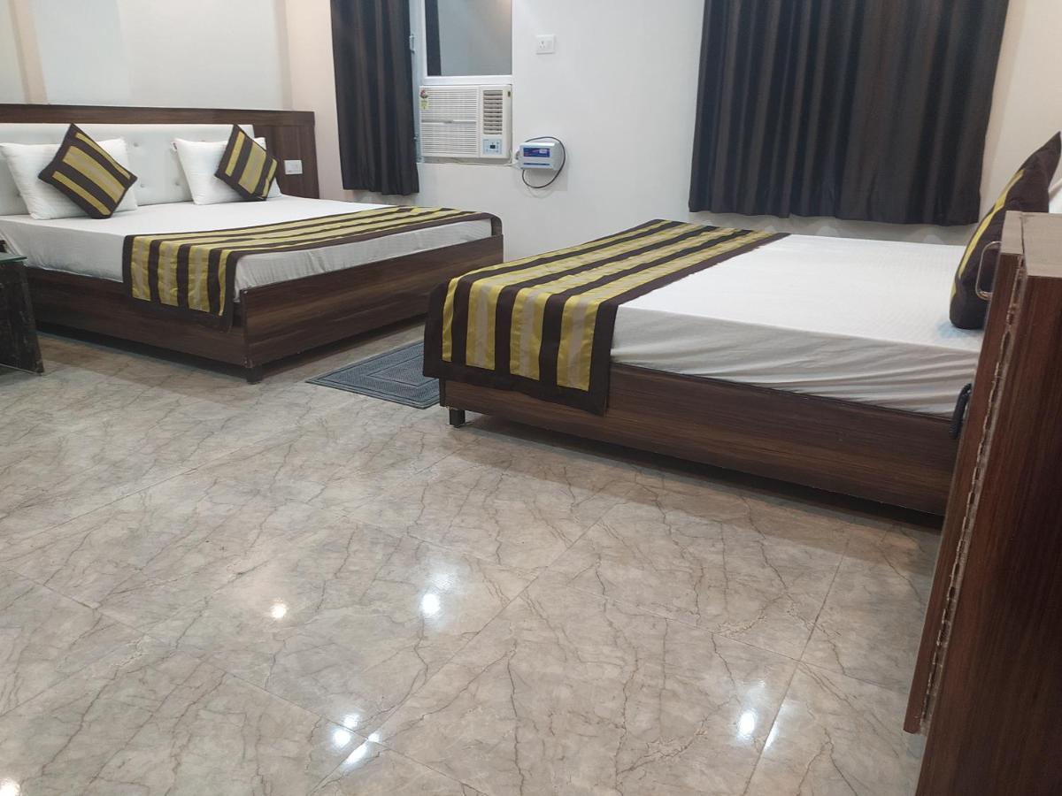 Hotel Royal Central By Akc Hotels Haridwār Buitenkant foto