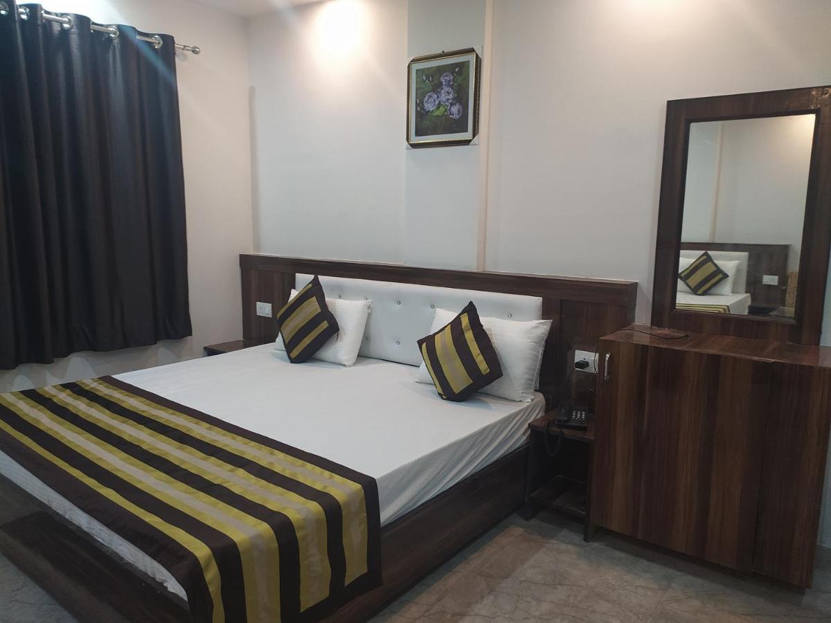 Hotel Royal Central By Akc Hotels Haridwār Buitenkant foto