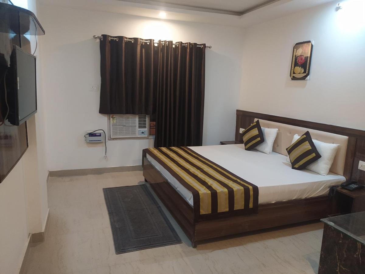 Hotel Royal Central By Akc Hotels Haridwār Buitenkant foto