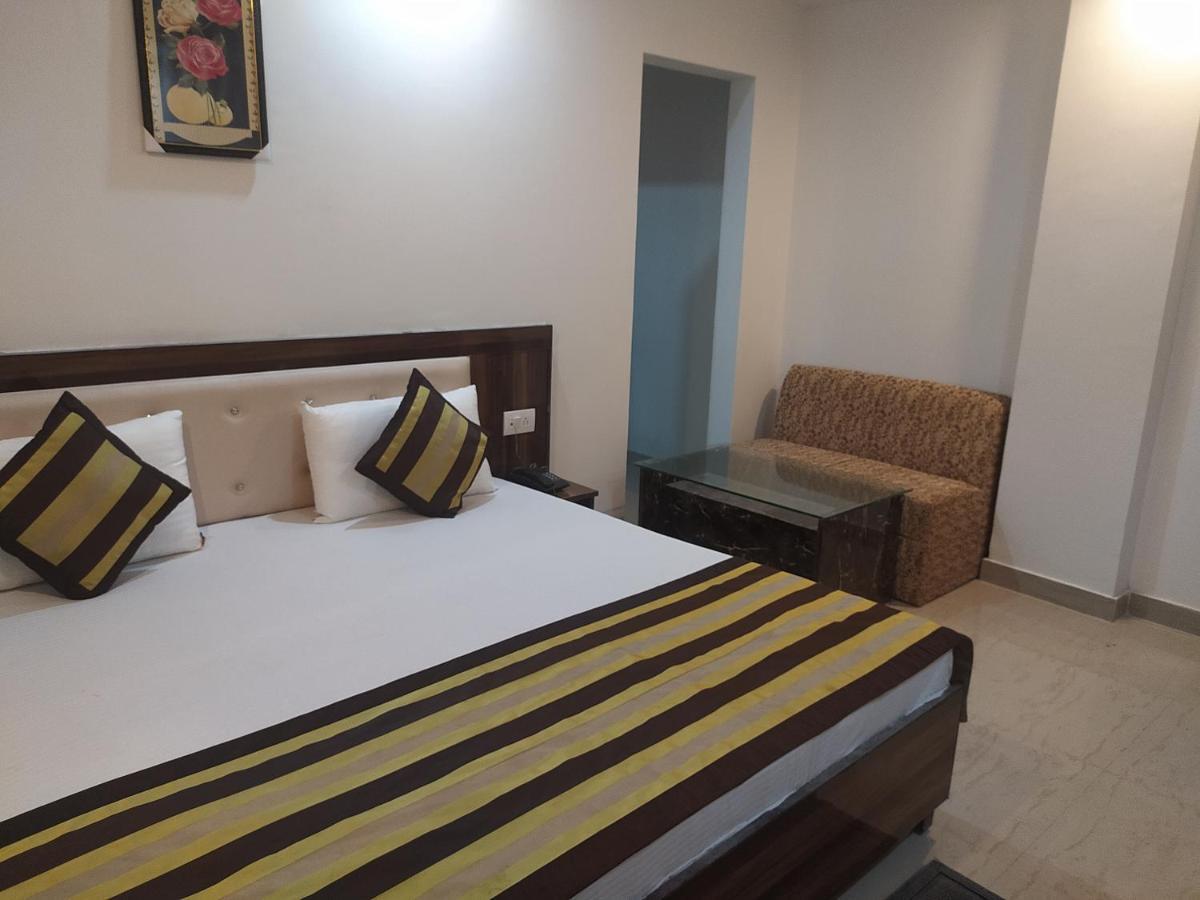 Hotel Royal Central By Akc Hotels Haridwār Buitenkant foto